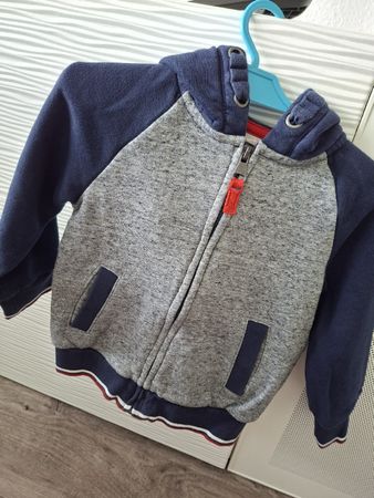 Kinder Jacke mit Kapuze Grösse 98 guter Zustand