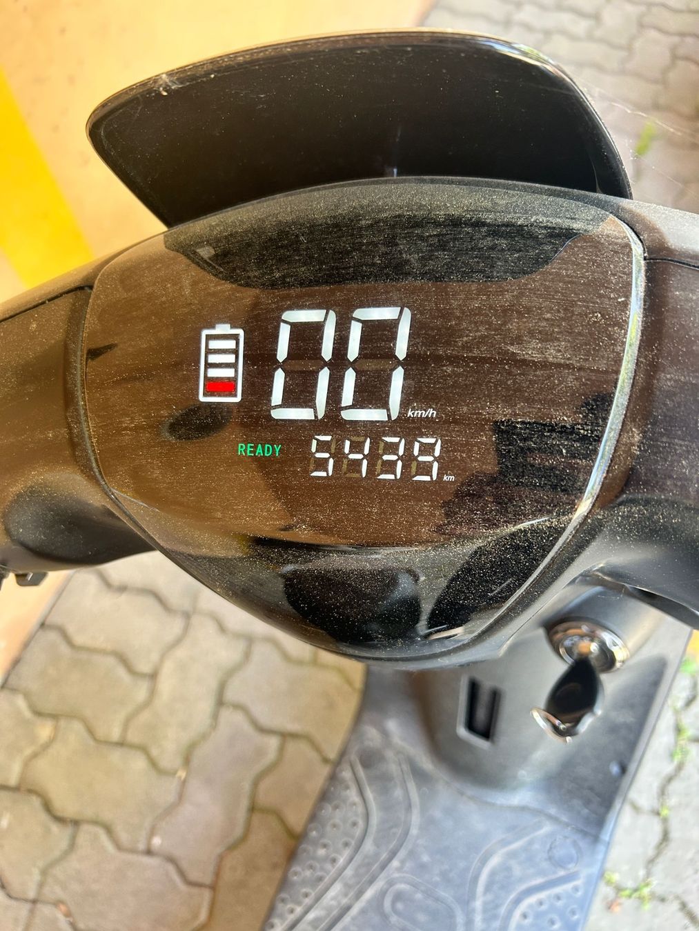 Scooter: E-Roller Rocket – Usato da Dübendorf venduto da Ahreg 5