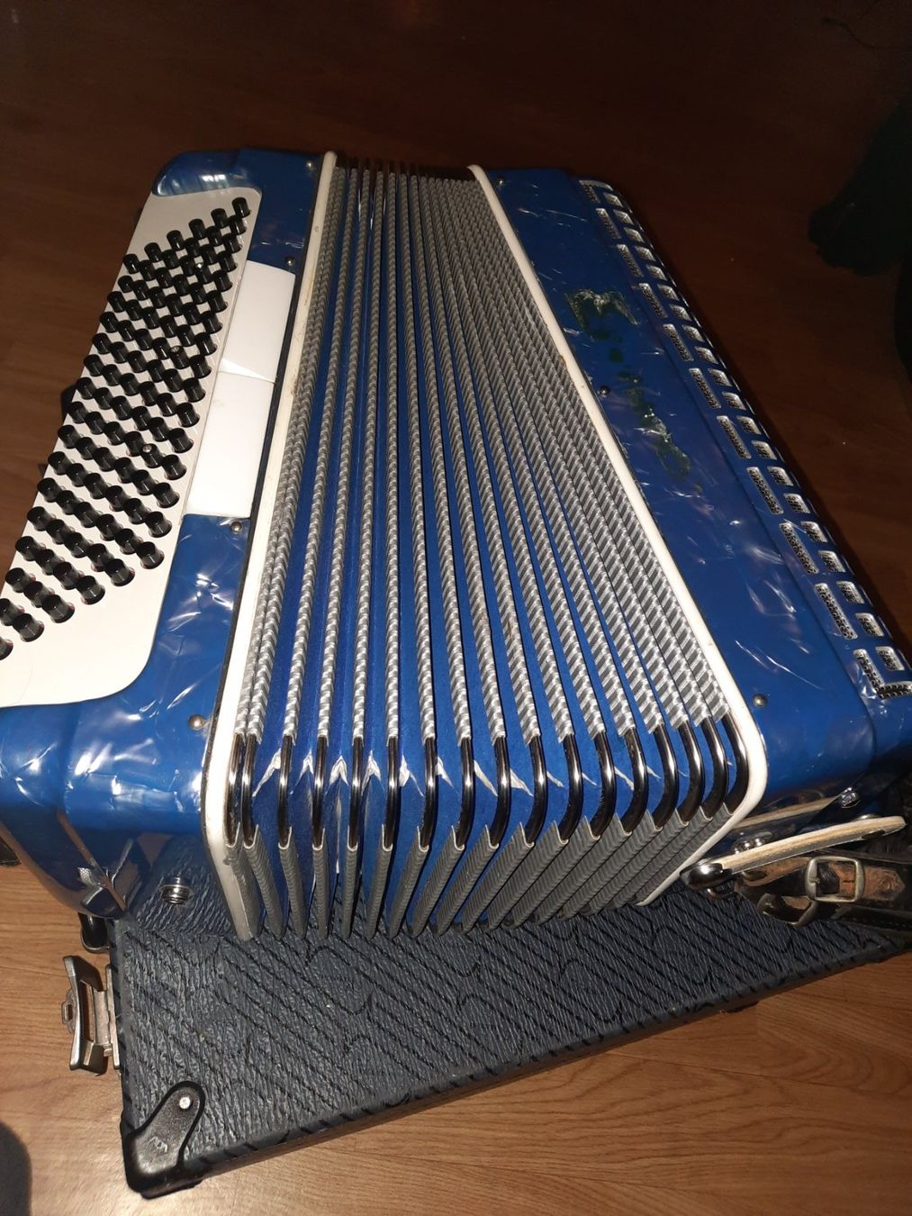 Strumenti musicali: Fisarmonica Cromatica LUCCHINI Stradella – Usato da Biasca venduto da Old_6blh 2