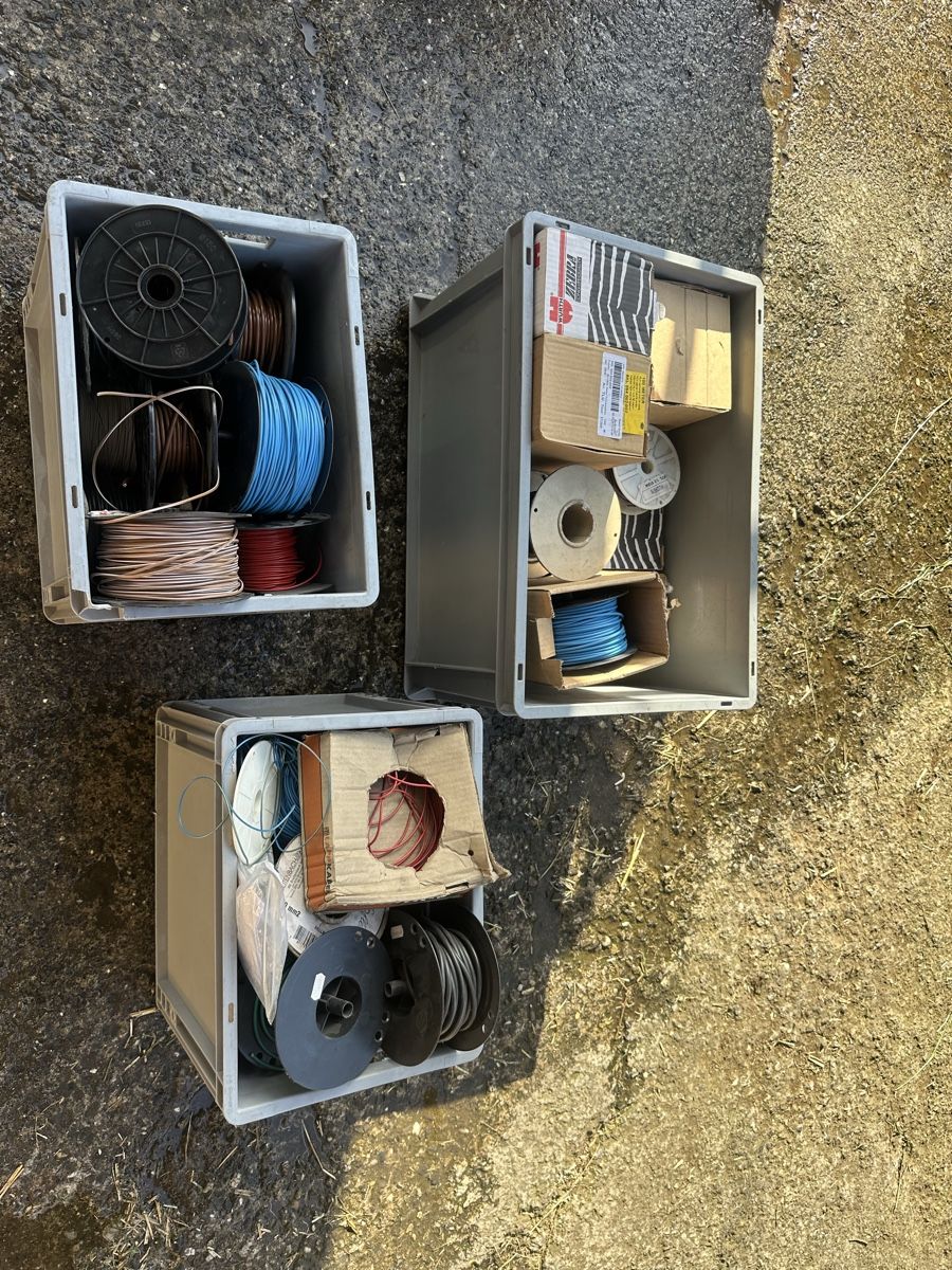 Kabel: Diverse Elektrokabel – Neu (gemäss Beschreibung) aus Schongau von Steyr8320