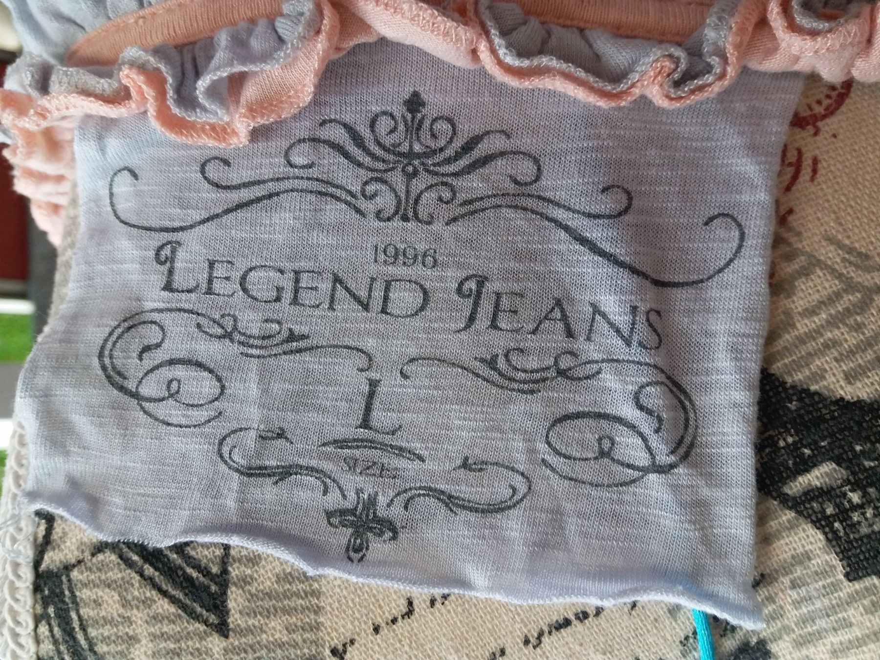 Kleider: Kleid legend – Gebraucht aus Marin-Epagnier von Natasa82 2