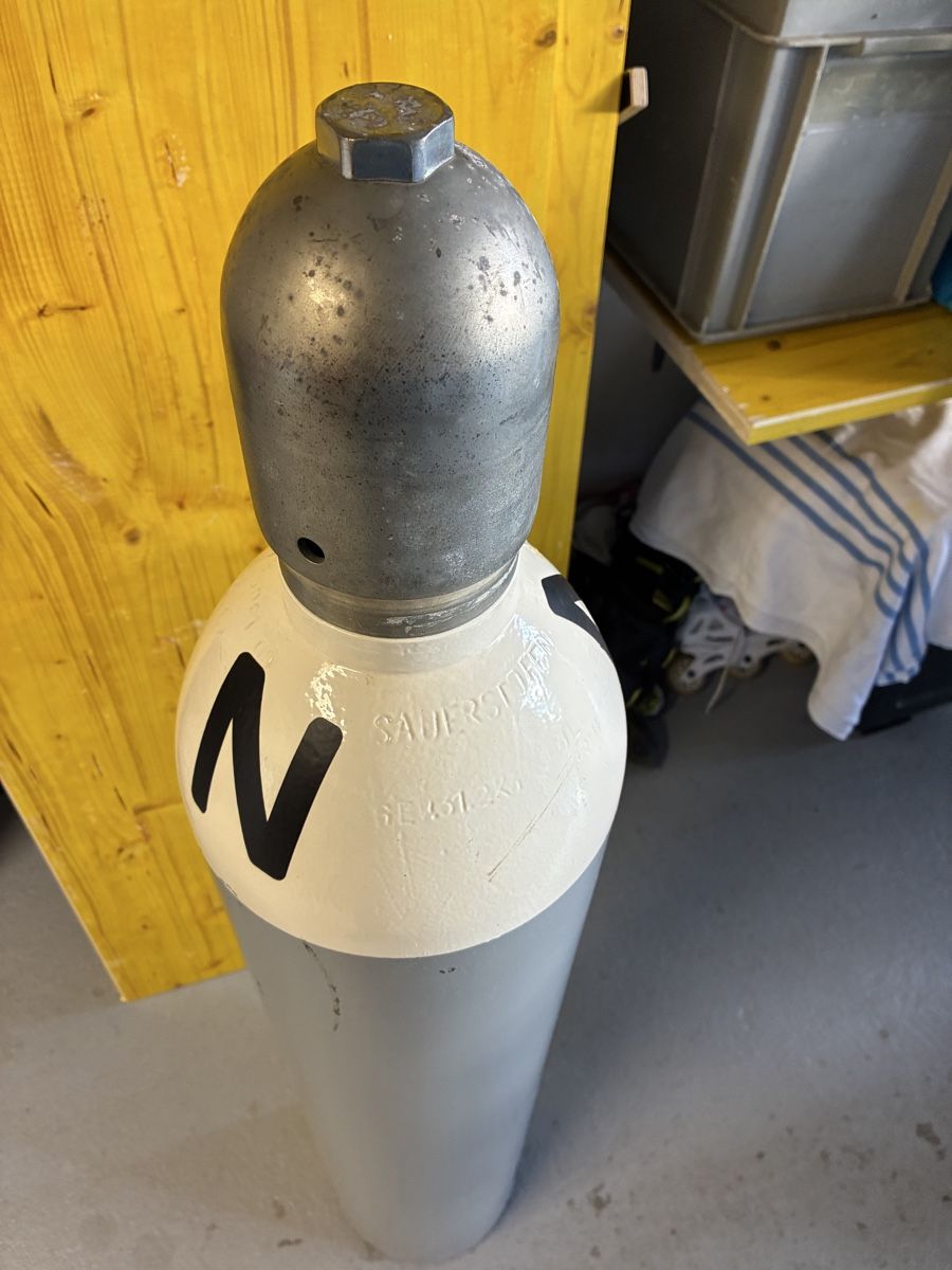 Apparecchiature e tecnologia a gas: Sauerstoffflasche. 30 Liter – Usato da Hittnau venduto da Luki78 2