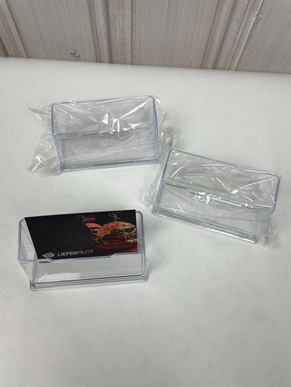 Altri mobili per ufficio: 3x Visitenkartenhalter, Acrylglas, neu, originalverpackt – Nuovo e nell'imballaggio originale da Wängi venduto da LiqKojote