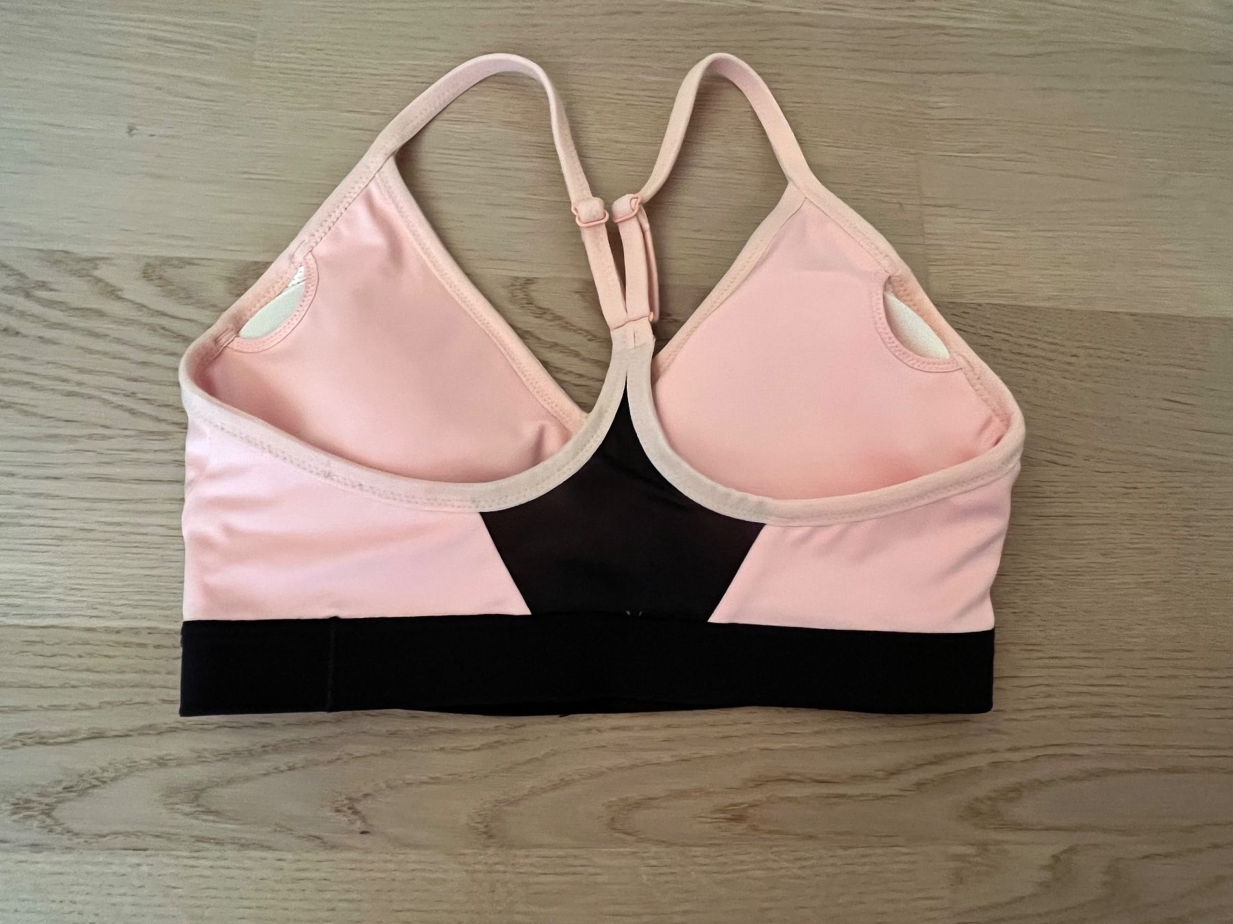Nike Top: Nike Sport BH – Usato da Dietikon venduto da Pmoebi 3