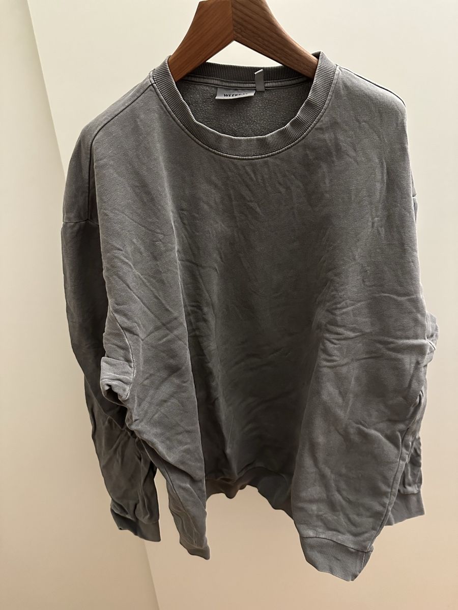 Weekday Maglioni & Felpe: Weekday Oversize Sweatshirt Grau S – Usato da Zürich venduto da jak_89nh