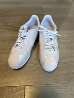 Nike Cortez rosa/perlmut Gr. 41