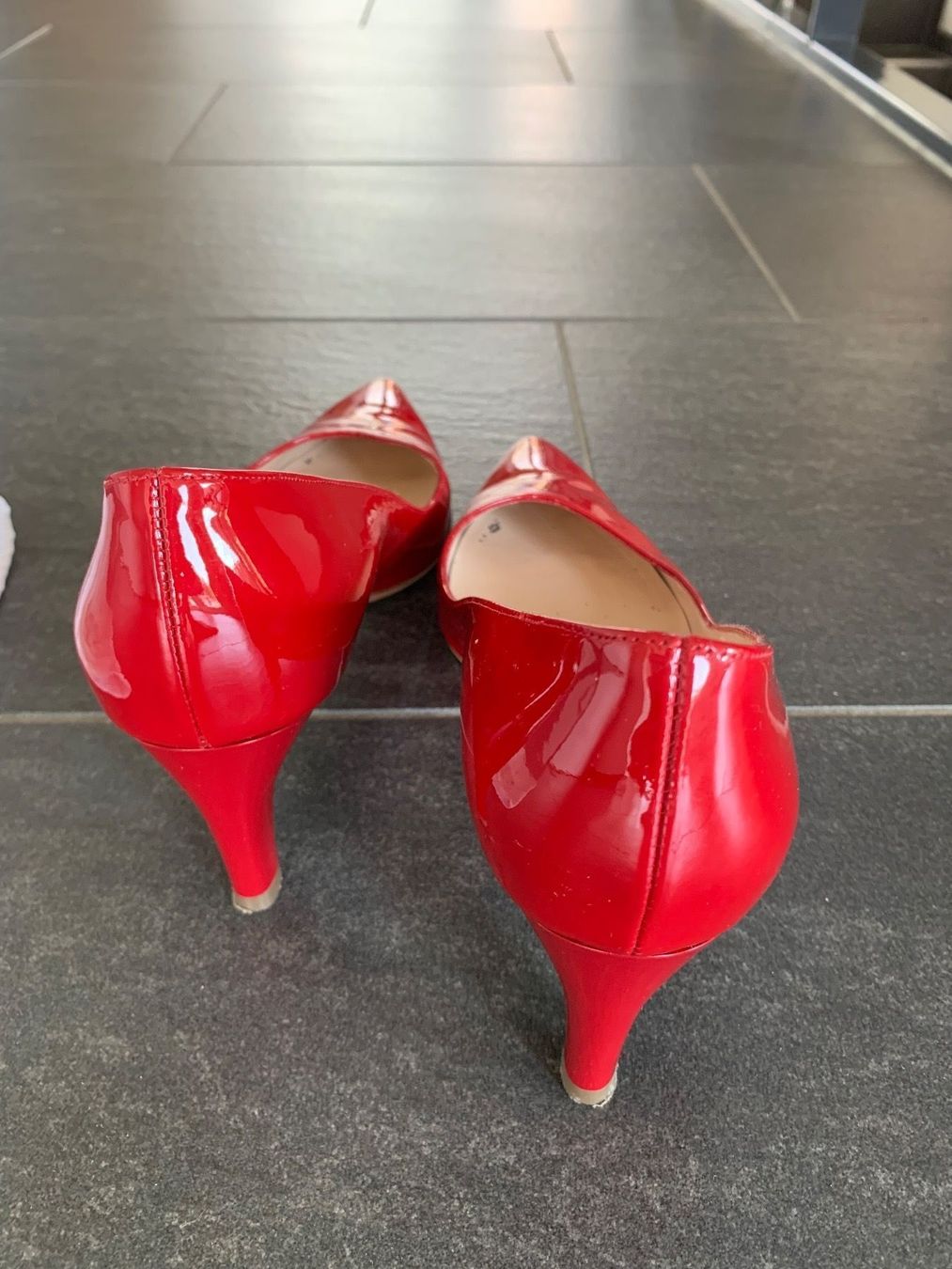 Scarpe da donna: Schuhe rot ‚Peter Kaiser‘ - Pumps – Usato da Sirnach venduto da Famisa 3