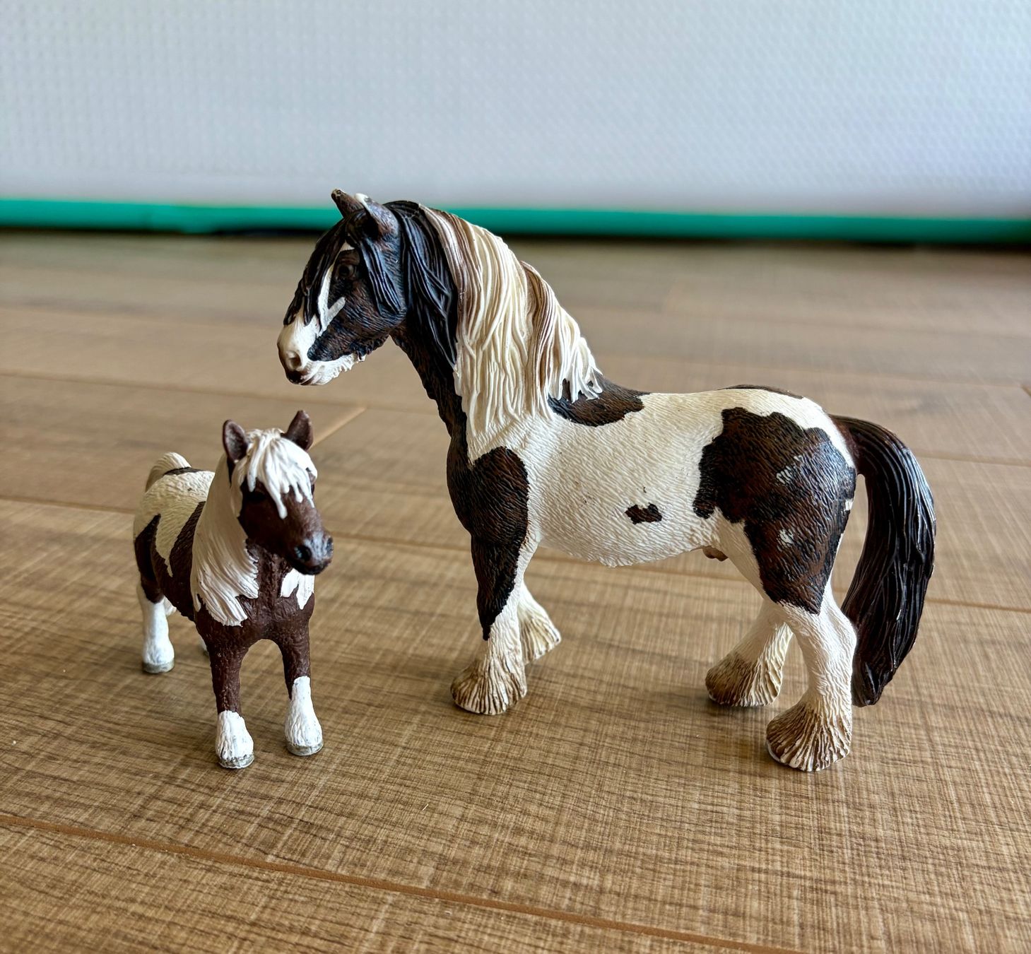 Schleich Giocattoli: Schleich Pferd mit Fohlen – Usato da Scharnachtal venduto da Annanass