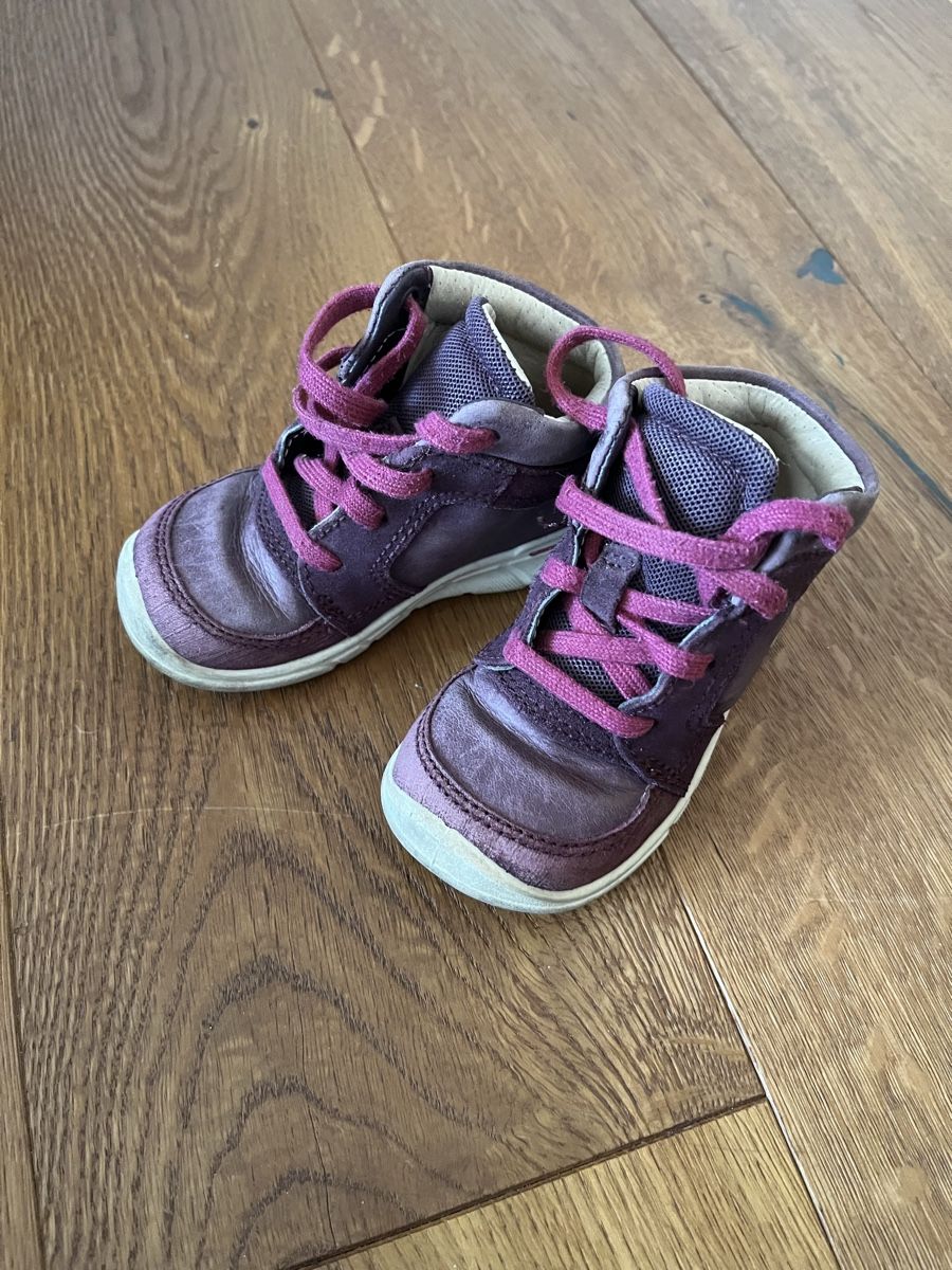 Ecco Scarpe per ragazze: Schuhe Ecco 21 – Usato da Sempach venduto da Caranedache
