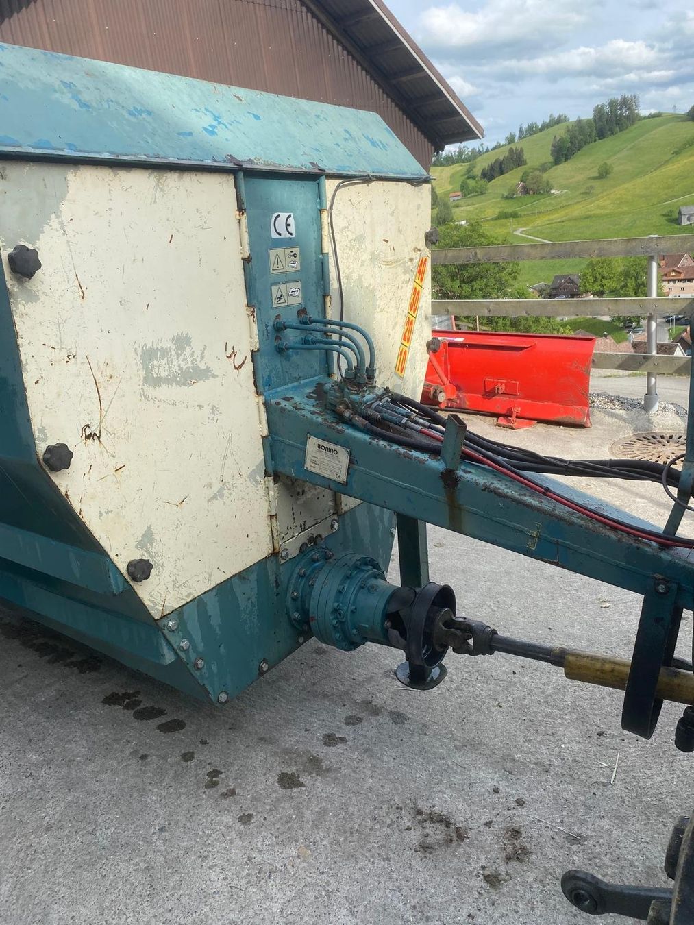 Tutte le macchine: Futtermischwagen – Usato da Krinau venduto da P.grob 3