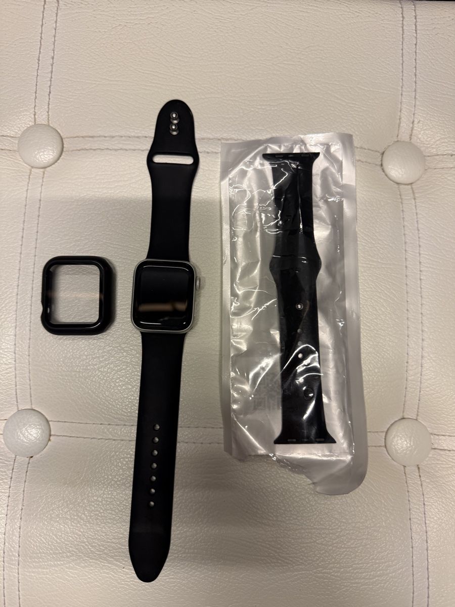 Apple Smartwatch: Appel Watch SE – Usato da St. Gallen venduto da boki83