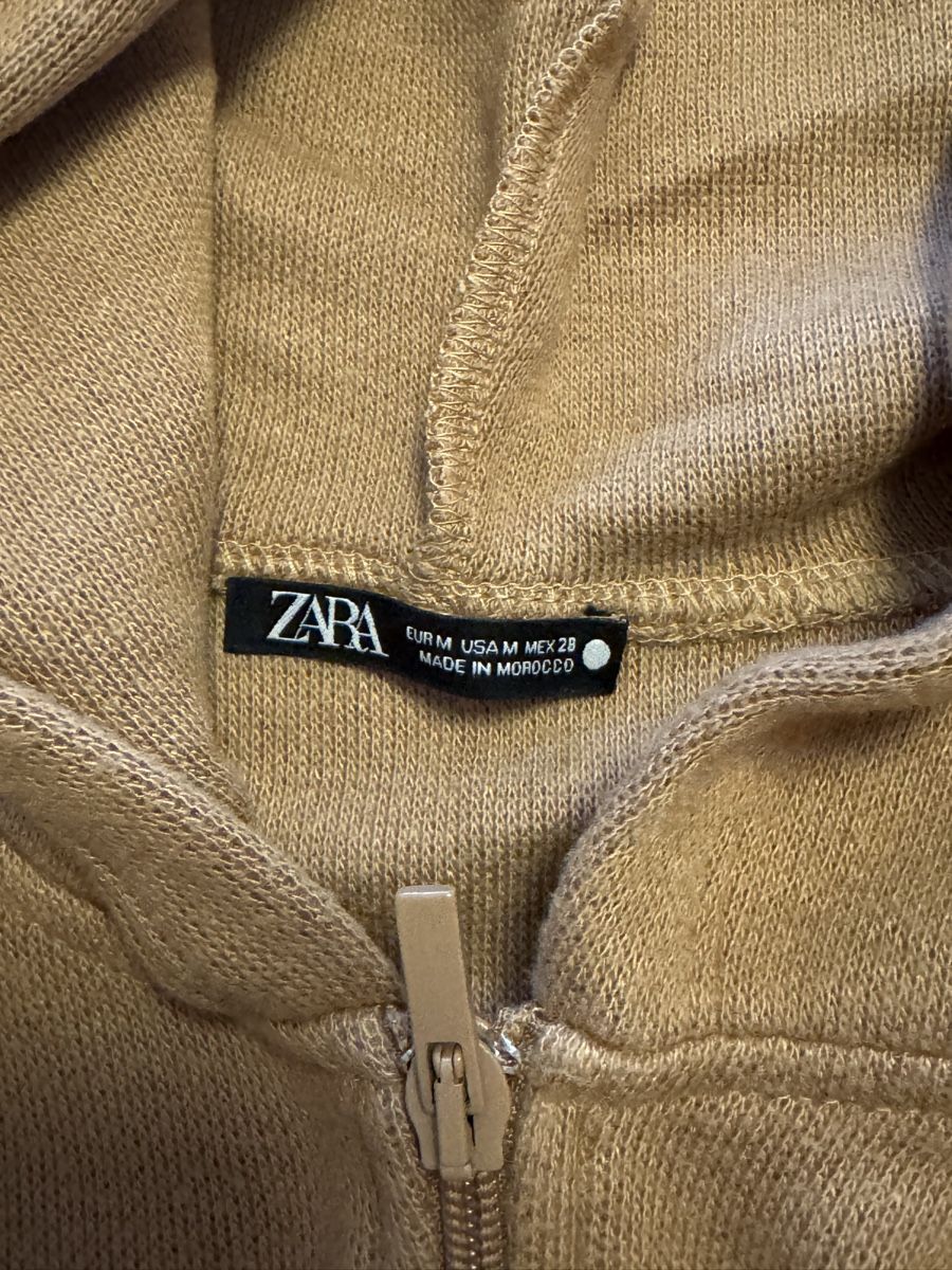 Zara Lotti di vestiti: Zara set – Usato da Zürich venduto da reg_vvr6 1