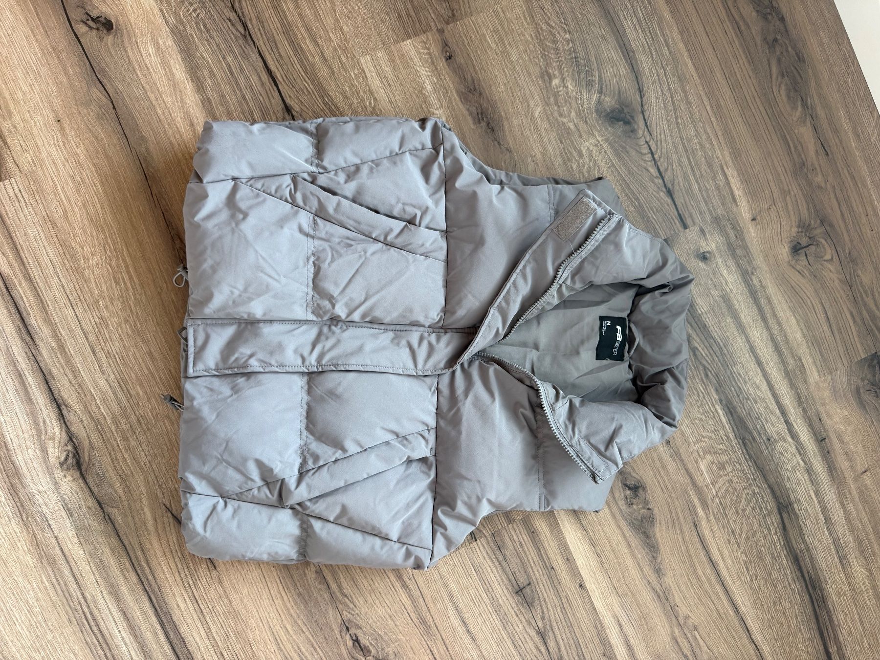 Gilets: Weste – Neuf (Voir description) à Kallnach par Regenbogen44