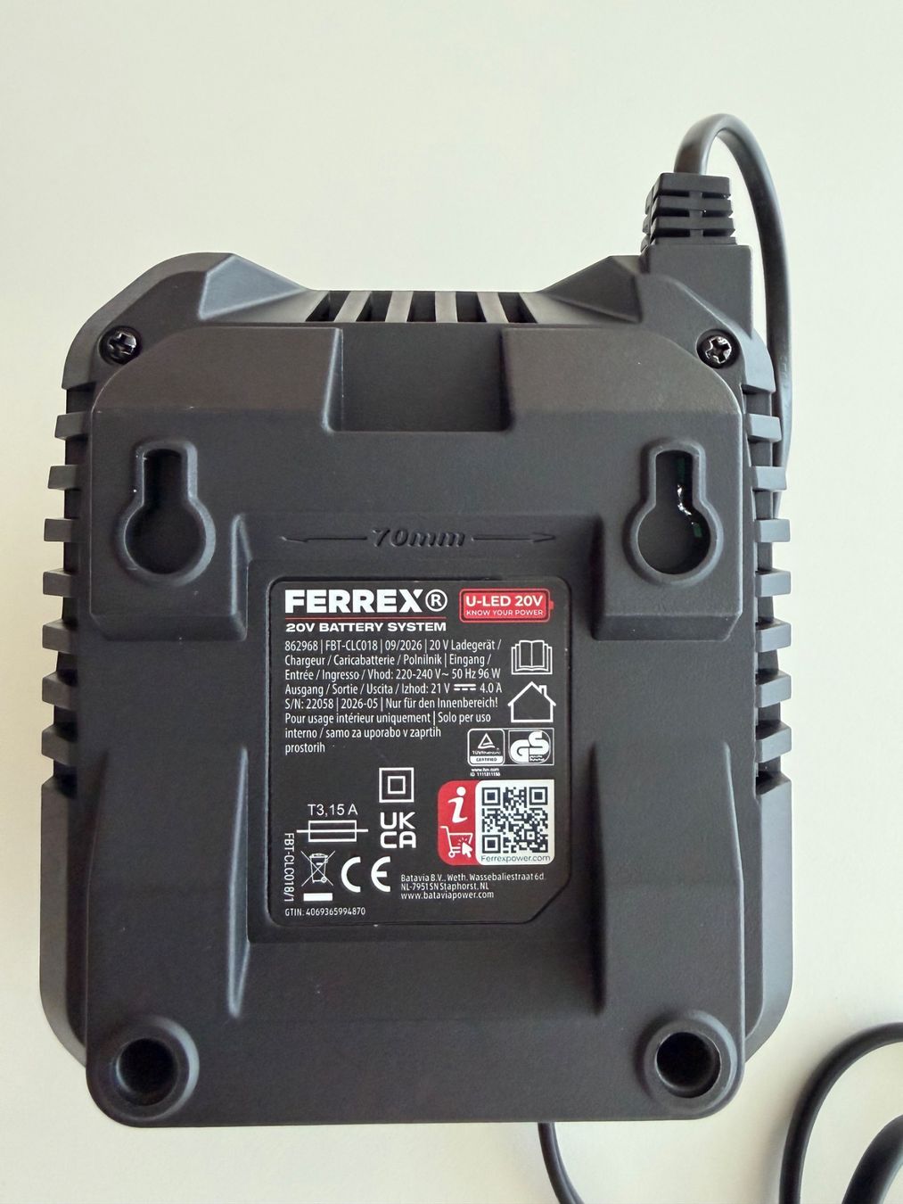 Ferrex Akkus & Batterien: Ferrex chargeur batterie 20V – Neu und originalverpackt aus St-Gingolph von GoldenKeys 2