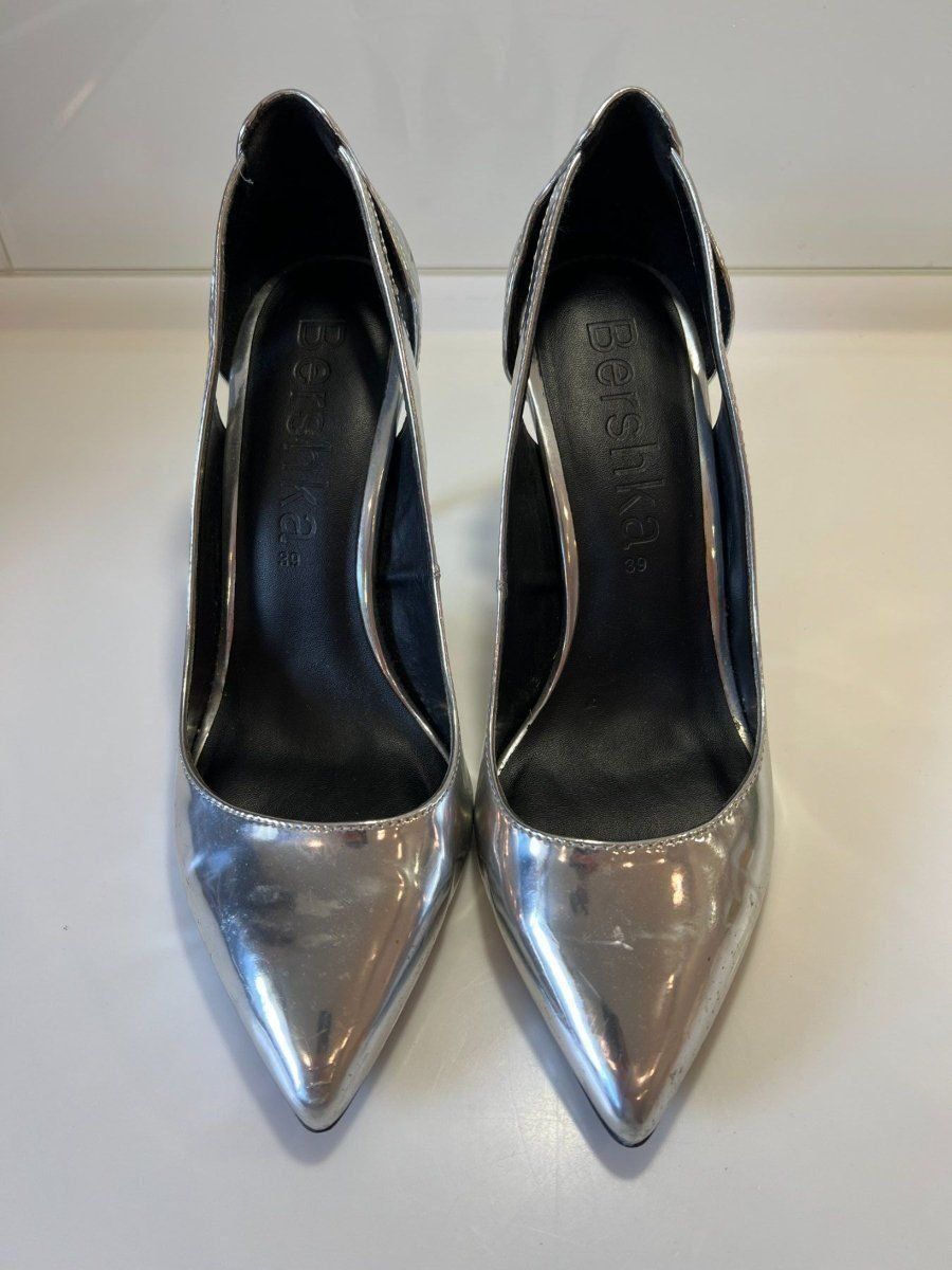 Bershka Scarpe da donna: silver Bershka High Heels, Size 39 – Usato da Muri b. Bern venduto da SigridW 1