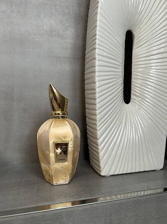 Profumi & Eau de Toilette: Xerjoff Accento Overdose Eau de Parfum  100 ml – Usato da Goldach venduto da Isabella.