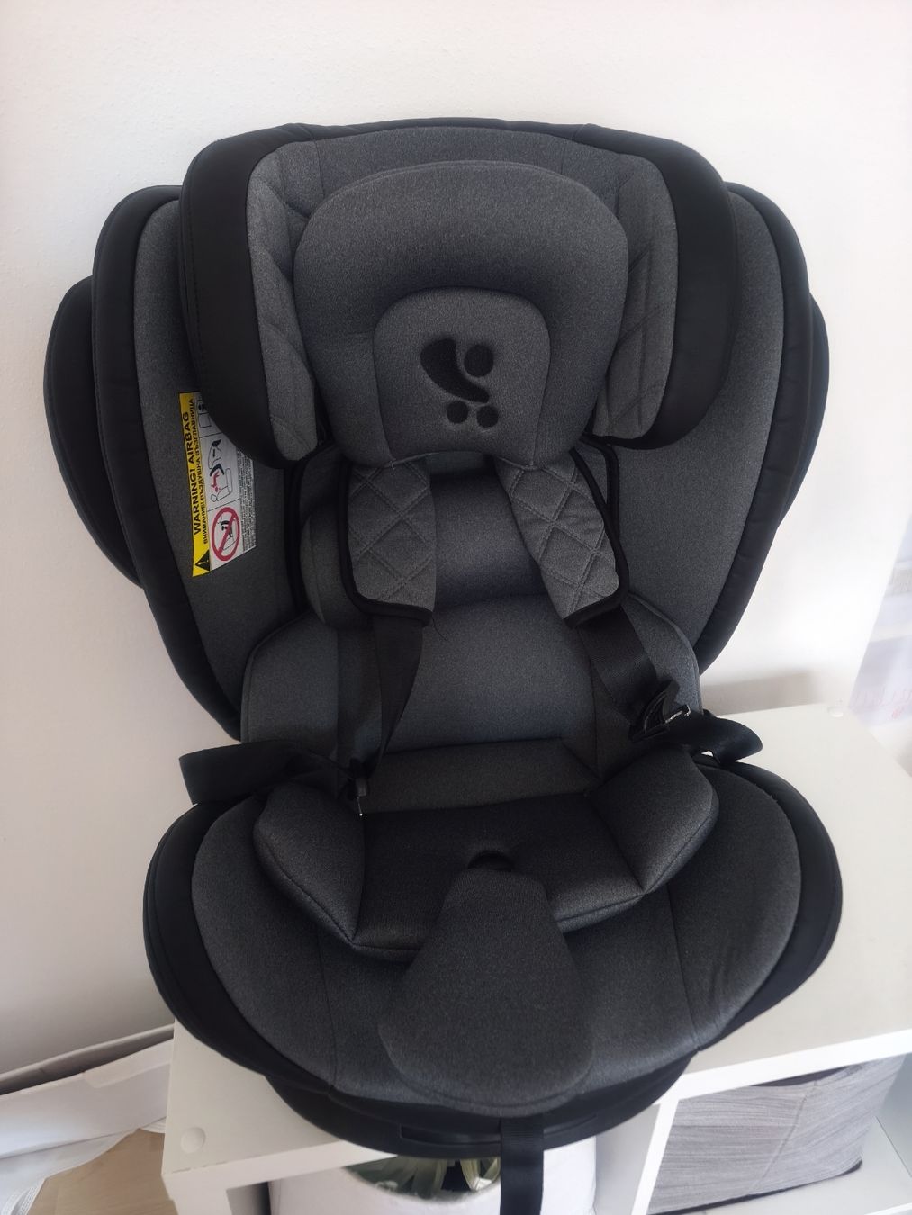 Auto-Kindersitze: Lorelli Kindersitz mit isofix – Gebraucht aus Murten von pla_j9qh