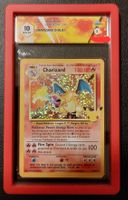 Pokémon Charizard Holo Celebration GRAAD 10 Inglese