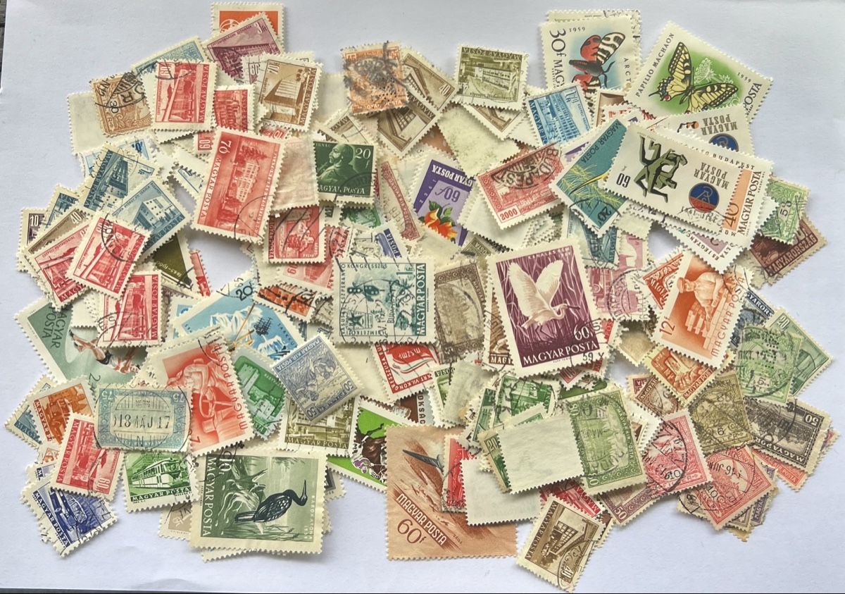 Tutti i francobolli: Collection de timbres hongrois anciens – Usato da Chavornay venduto da MD_77