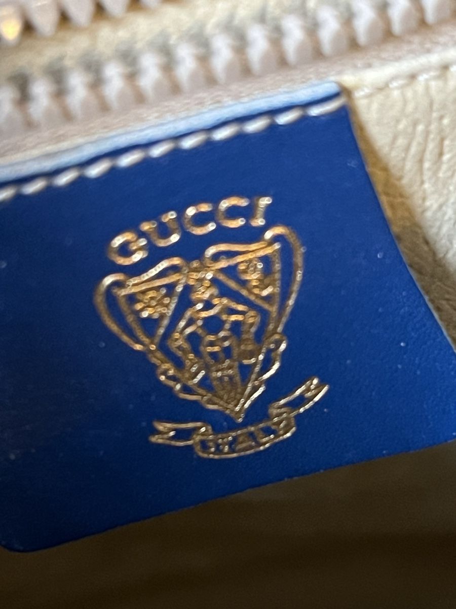 Gucci Taschen für Damen: Vintage Umhängetasche von Gucci – Gebraucht aus Münchenstein von Sozial_Labor_Brocki 9
