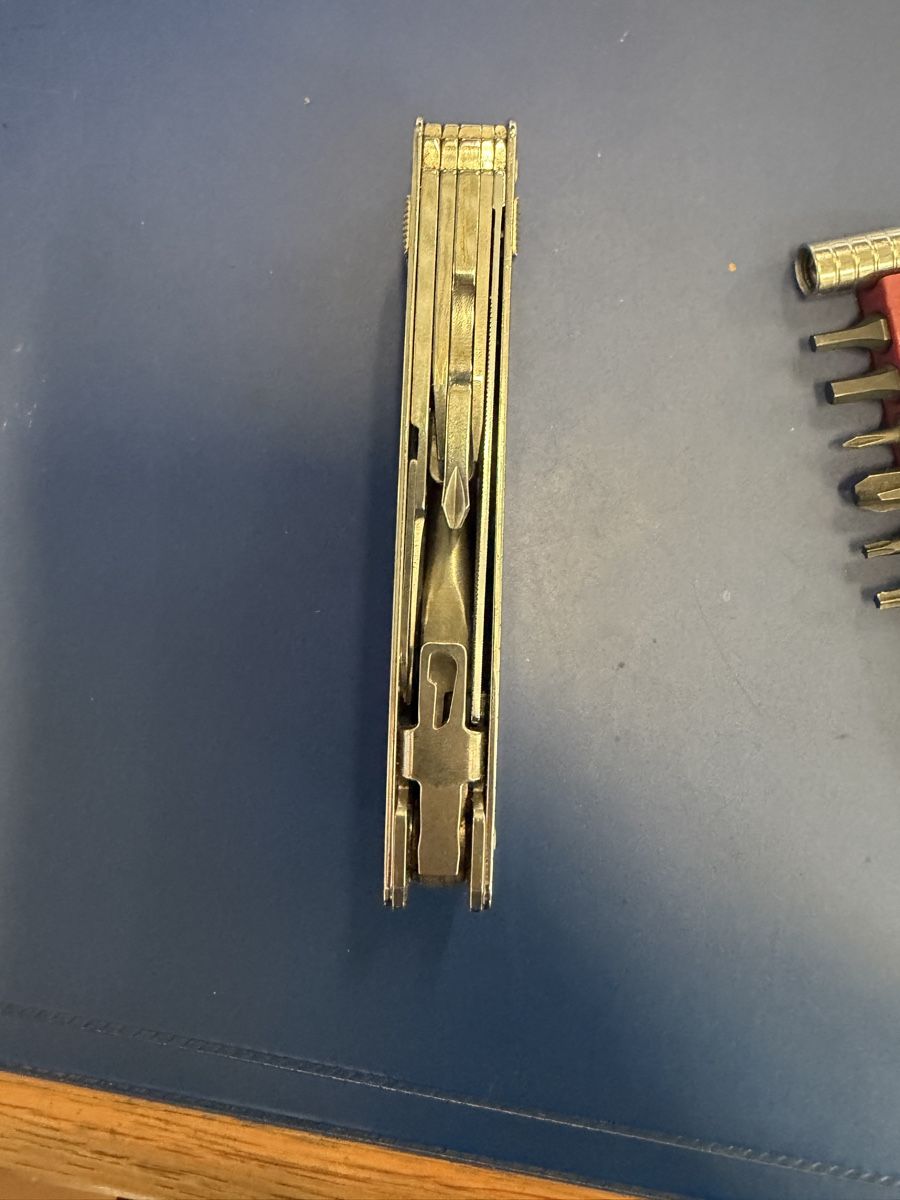 Victorinox Coltelli tascabile: Multitool Victorinox SwissTool mit Bitset Lederetui gebrauch – Usato da Strengelbach venduto da RaenAntikDesign 5