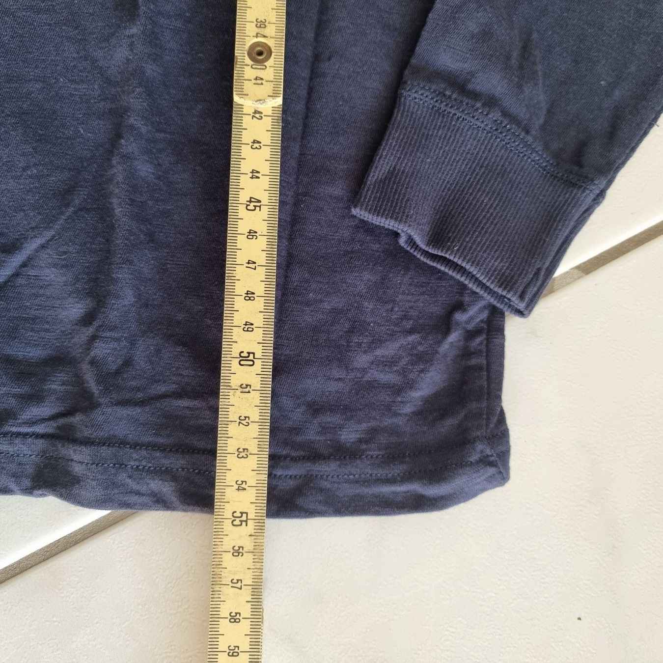 Maglioni & Felpe: Lässiger dunkelblauer Pulli von Migros Gr. 140 – Usato da Arth venduto da Africa44 3
