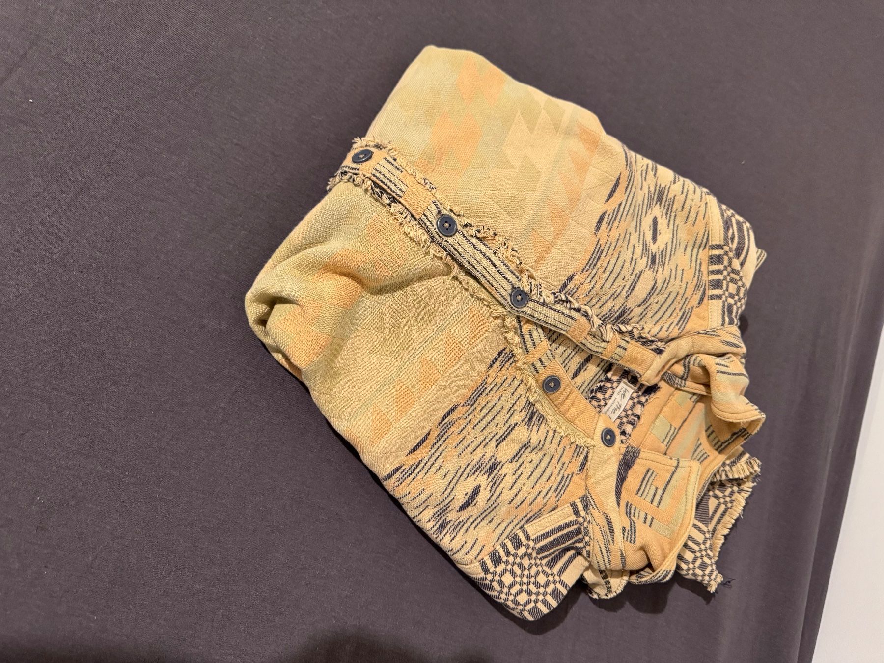 Pullover & Sweatshirts: Kuscheliger Pulli – Gebraucht aus Rudolfstetten von krach 2
