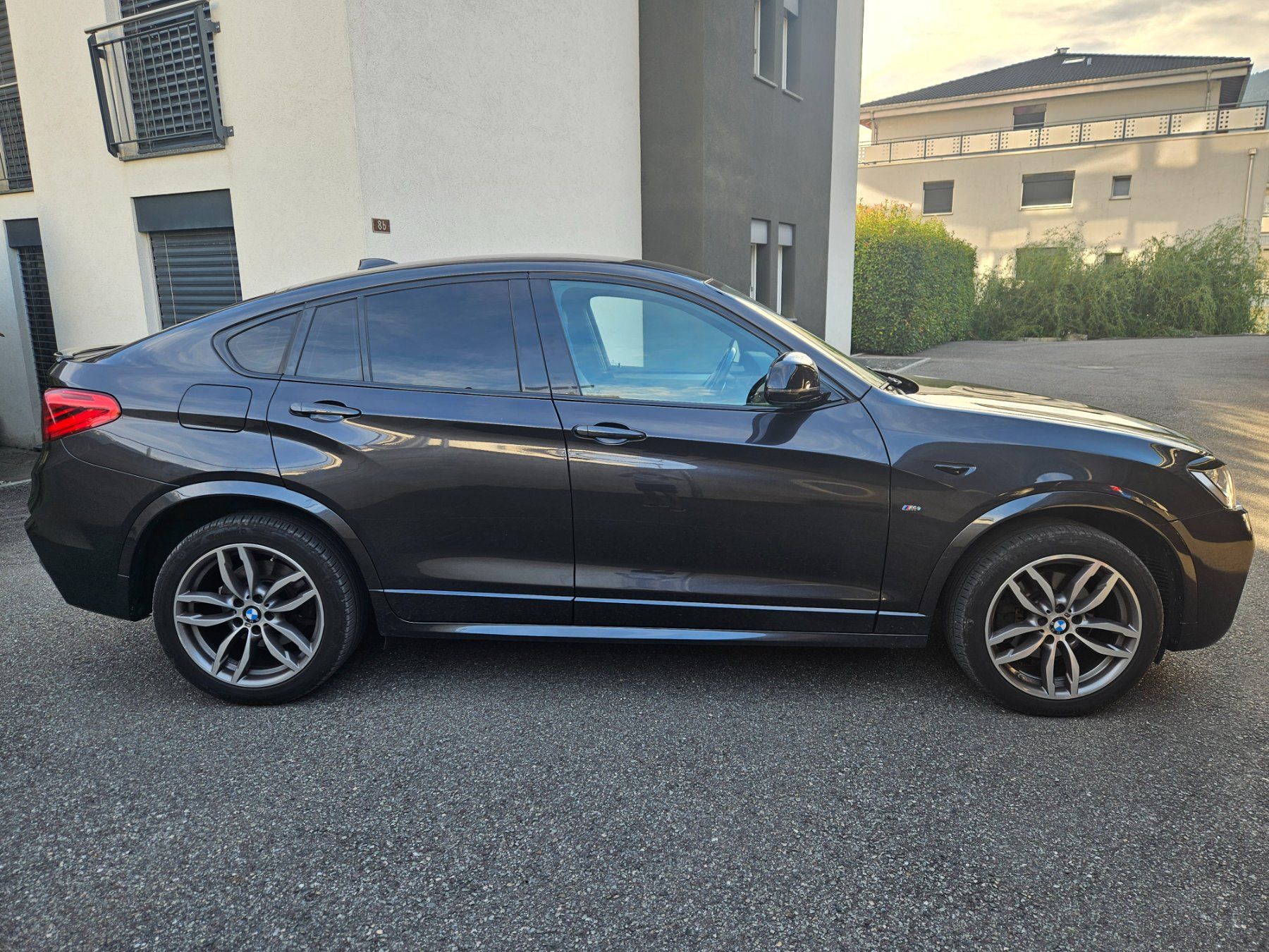 BMW Automobili: BMW X4 XDRIVE 28I – Usato da Chamoson venduto da veu_9ssd 2