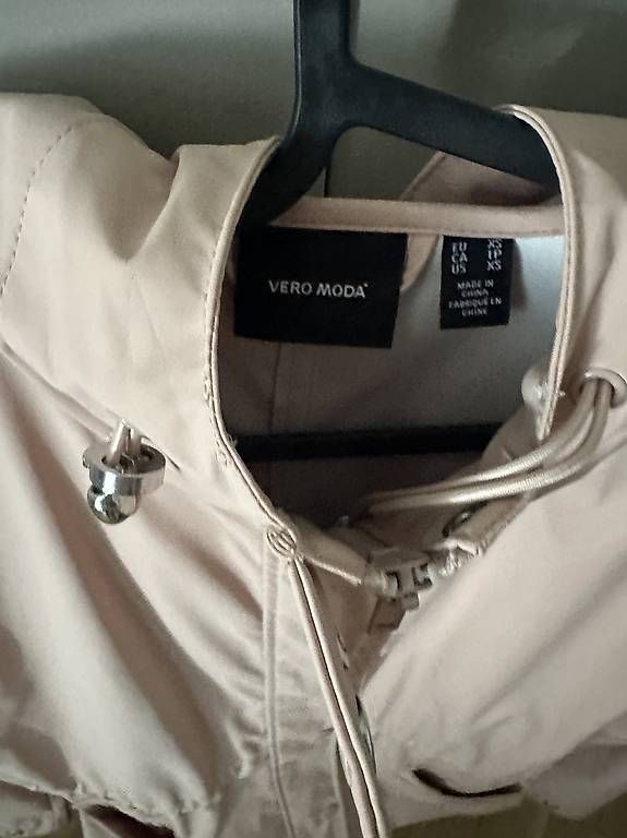 Mango Giacche: Regenjacke Mango XS – Usato da Lenzburg venduto da marciaX19 2