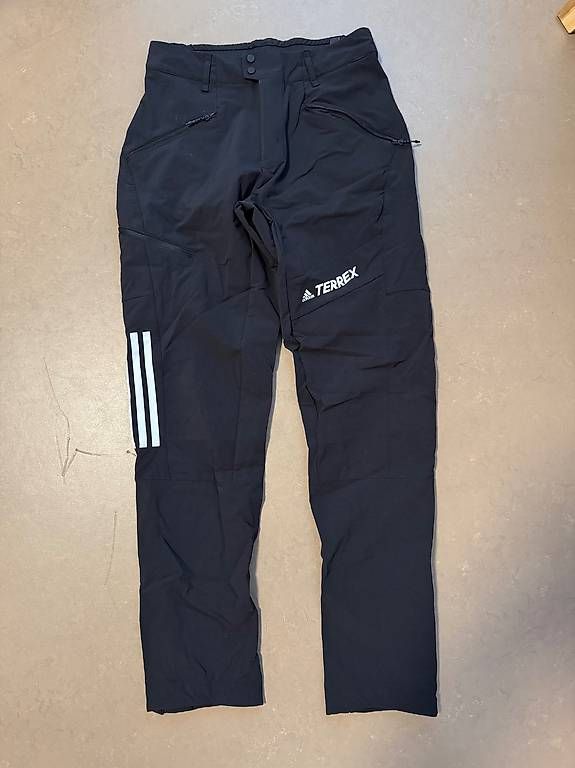 Hosen: Adidas Terrex Softshellhose (S) – Gebraucht aus Seengen von mar_nh8j
