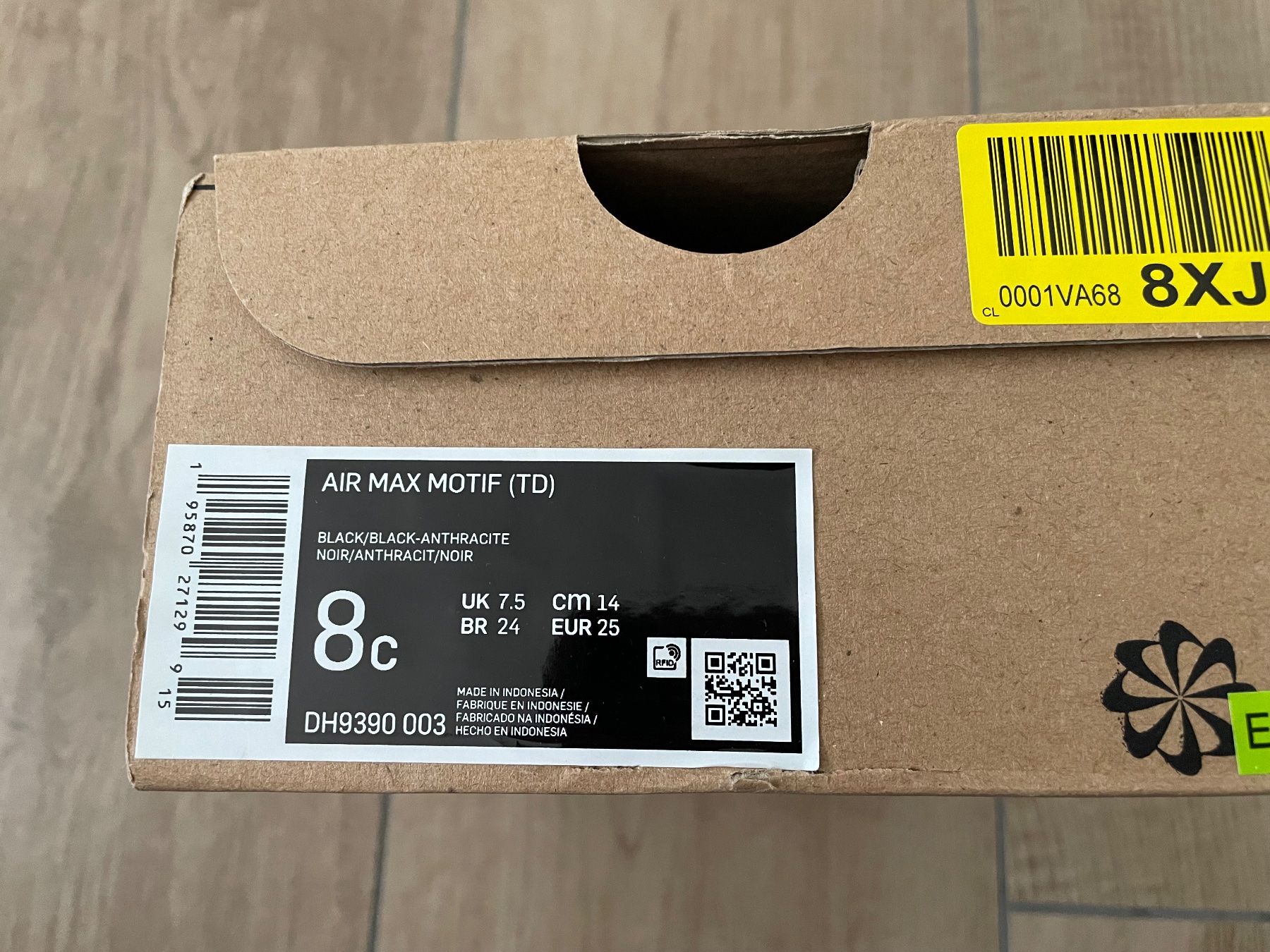 Nike Scarpe per ragazzi: Nike Air Max Motif Gr. 25 NEU – Nuovo e nell'imballaggio originale da Waltenschwil venduto da hansnine 4