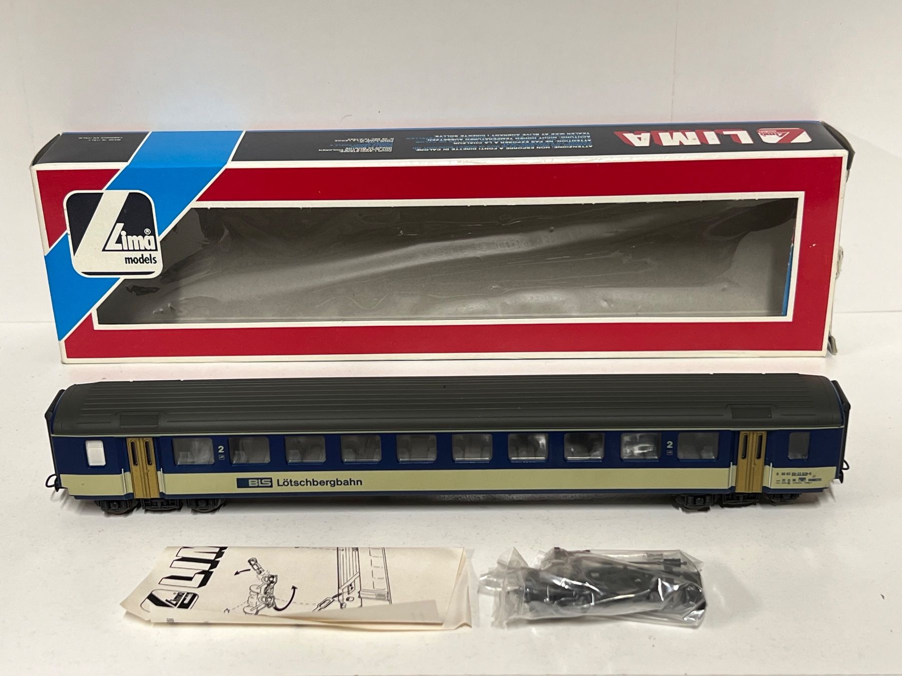 Lima Modellini di ferrovie: Lima 30 9296K BLS LÖTSCHBERGBAHN 2.Kl. H0 DC – Usato da Geroldswil venduto da TopTrain54
