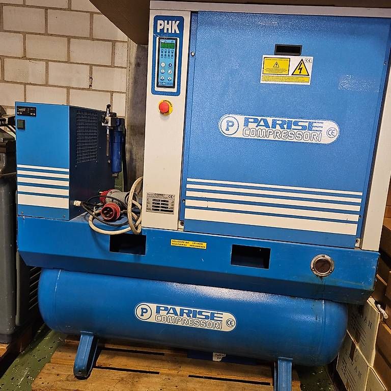 Compressori: compresseur à vis Parise – Usato da Neuchatel venduto da swytz