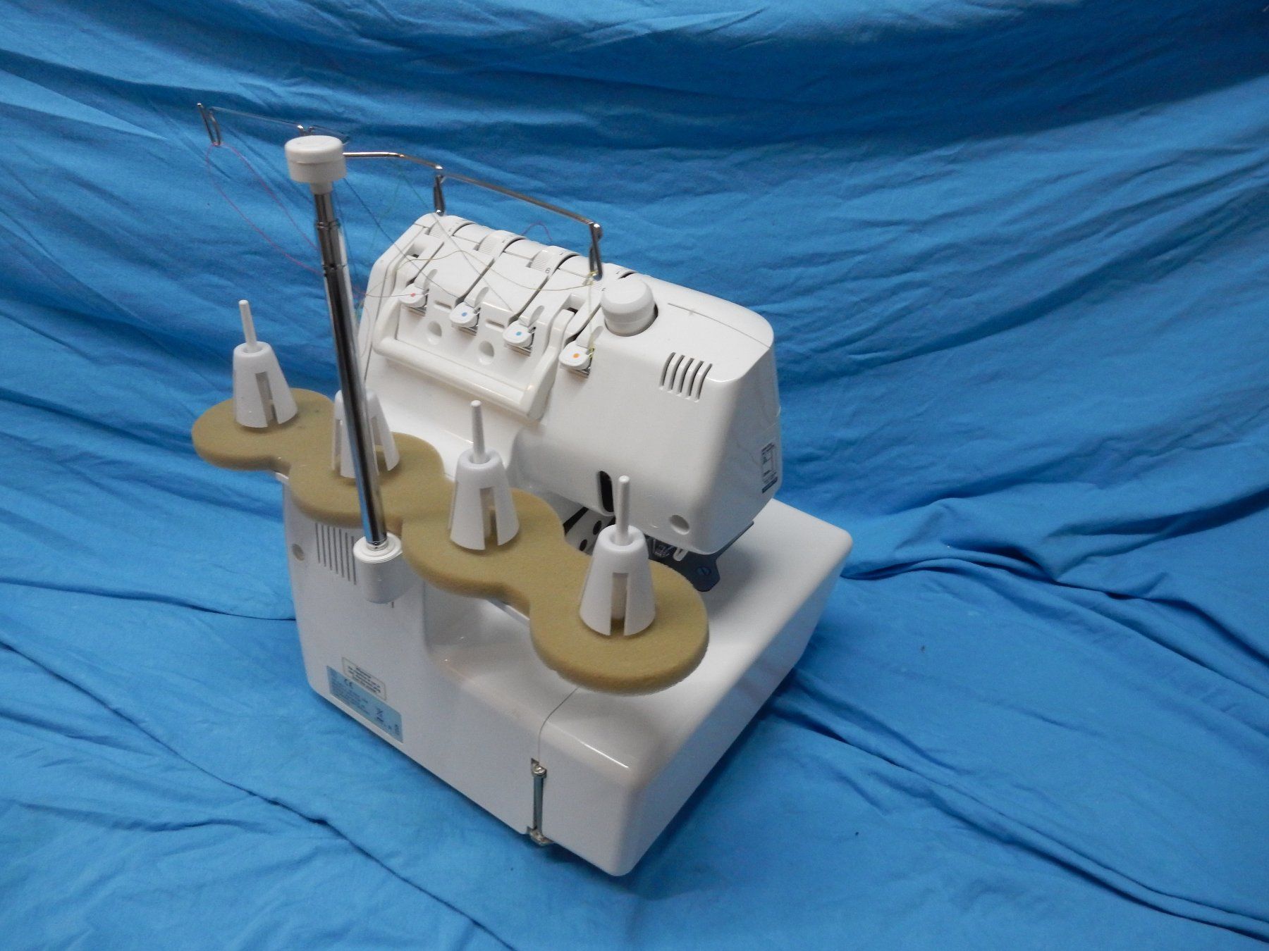 Bernina Macchine da cucire: BERNINA 1110D  ab Service    26092 – Usato da Watt venduto da Mariposa49 7