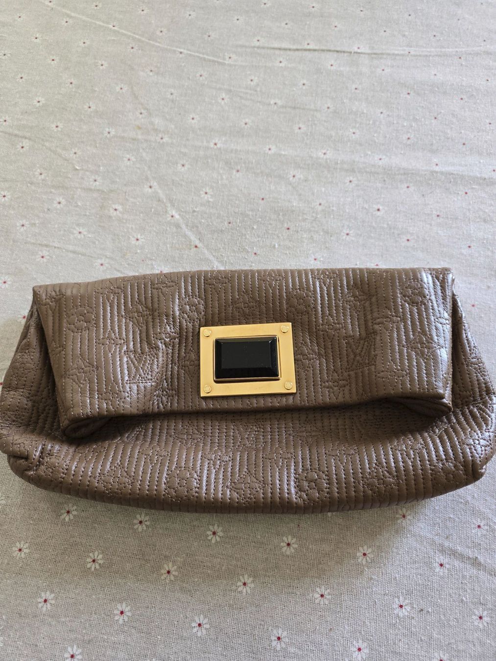 Louis Vuitton Taschen: Louis Vuitton Pochette Clutch Altair – Gebraucht aus Bottmingen von sandy_2 1