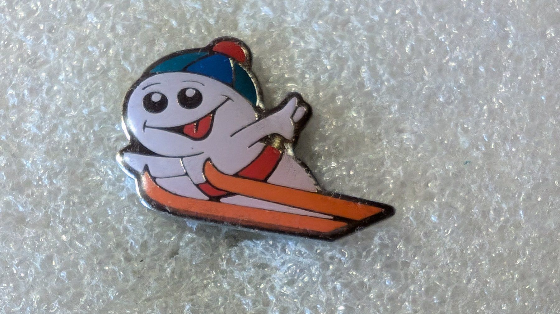 Placchette & Badge: Ansteckpin 228: Maga Bio – Usato da Oppligen venduto da Pin-Fall-Shop
