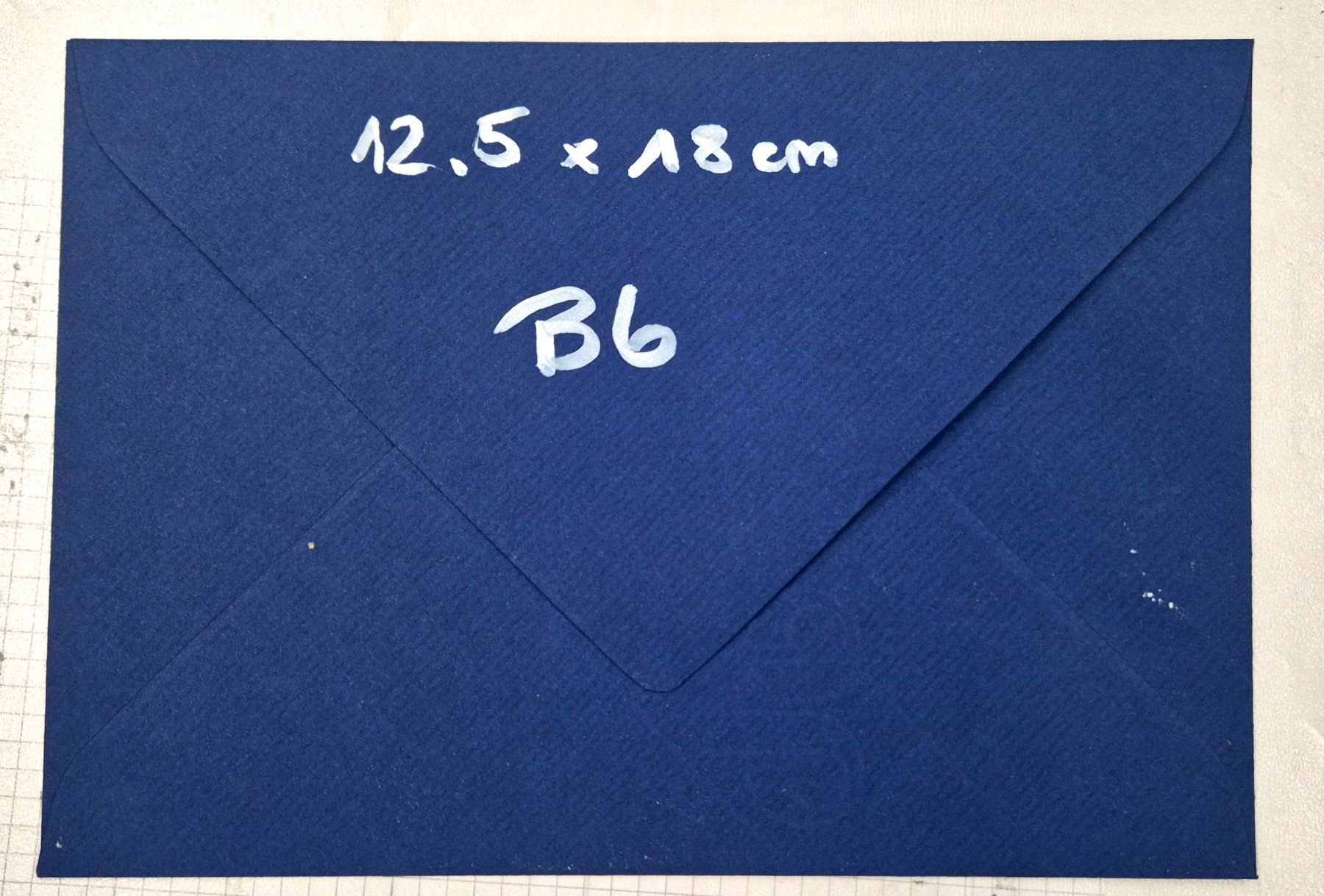 Enveloppes & pochettes d'envoi: 600 Kuverts B6 von Artoz – D'occasion à Oberbipp par Stella470 1