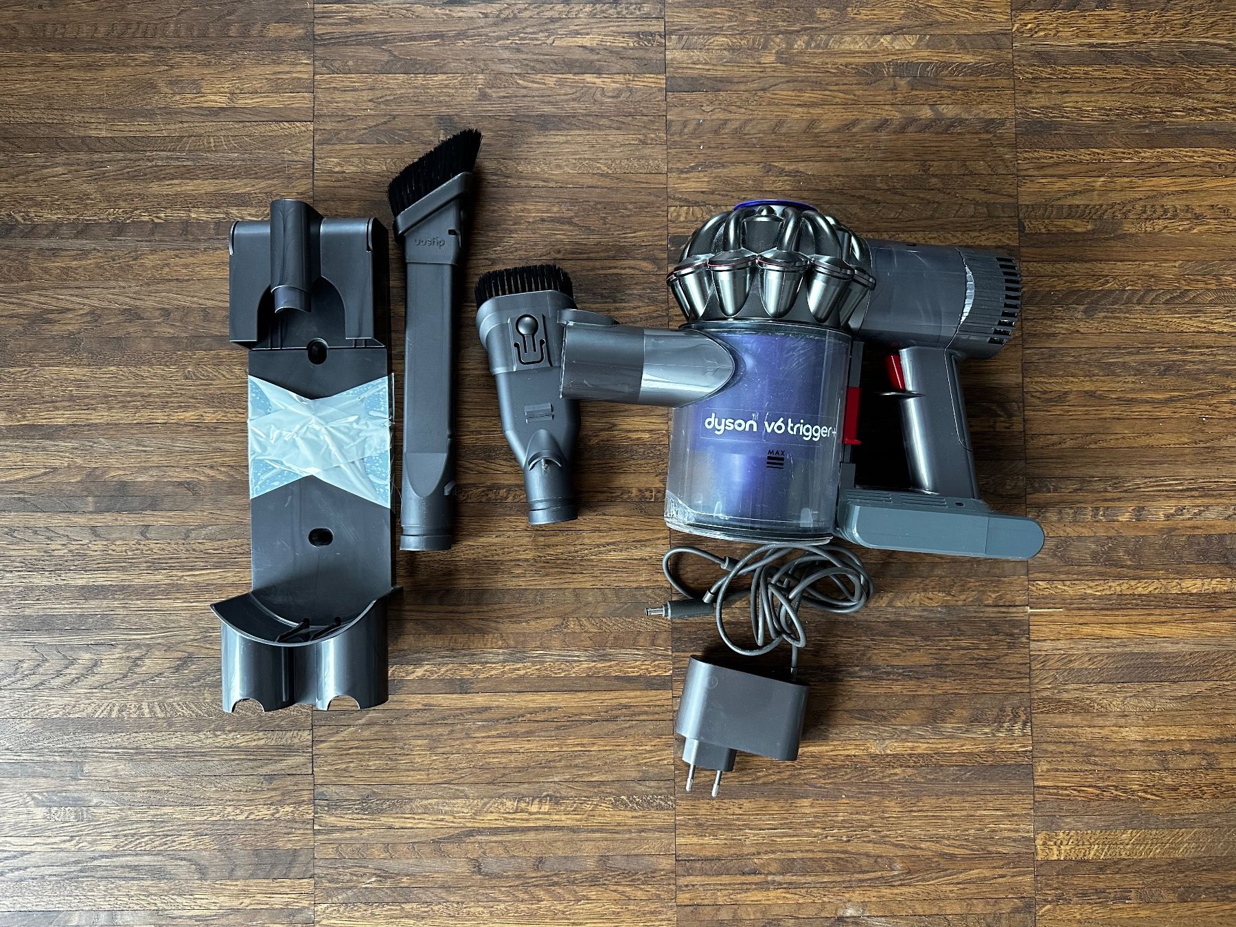 Dyson Aspirapolveri & Accessori: Dyson V6 Trigger+ – Usato da Wollerau venduto da MX-TS 1
