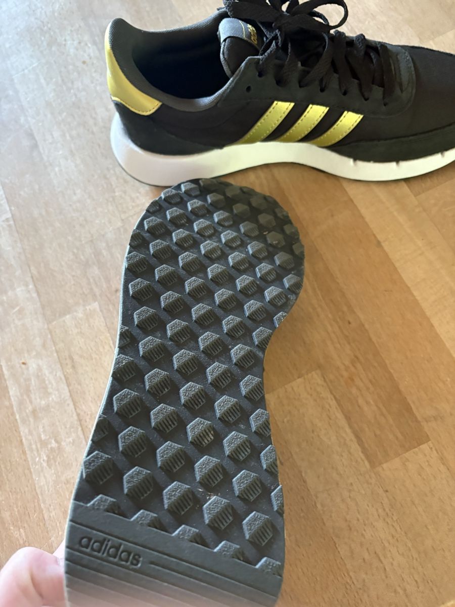 Adidas Scarpe da donna: Adidas RUN 60s 2.0 Turnschuh – Usato da Milken venduto da Miwa12 1
