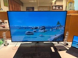 Samsung 4K M7 Smart Monitor 43in