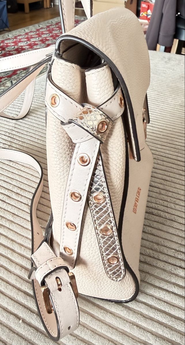 Michael Kors Zaini: Michael Kors Rucksack/Portemonnaie Set – Usato da Luzern venduto da Mytigger 4