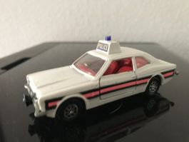 Corgi Toys Fort Cortina GXL Police 1:43 sehr guter Zustand