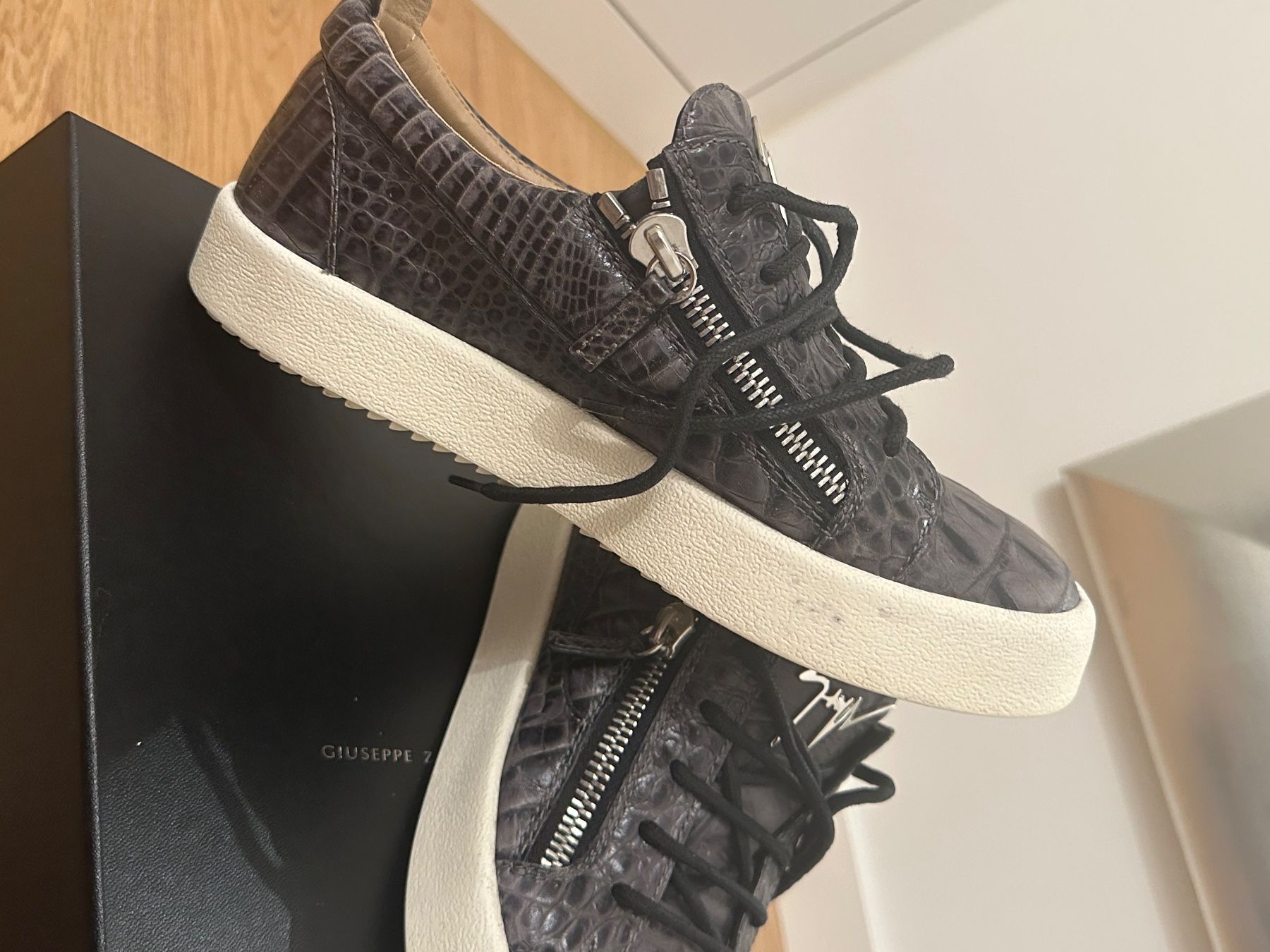 Zanotti Scarpe da uomo: Sneaker Giuseppe Zanotti 39,5 unisex – Usato da Zürich venduto da von_7vbl 4