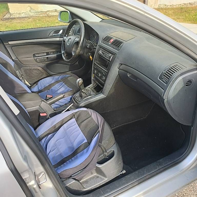 Automobili: Skoda Octavia 2.0 tdi 4x4  – Usato da Bironico venduto da aut_v8ks 2
