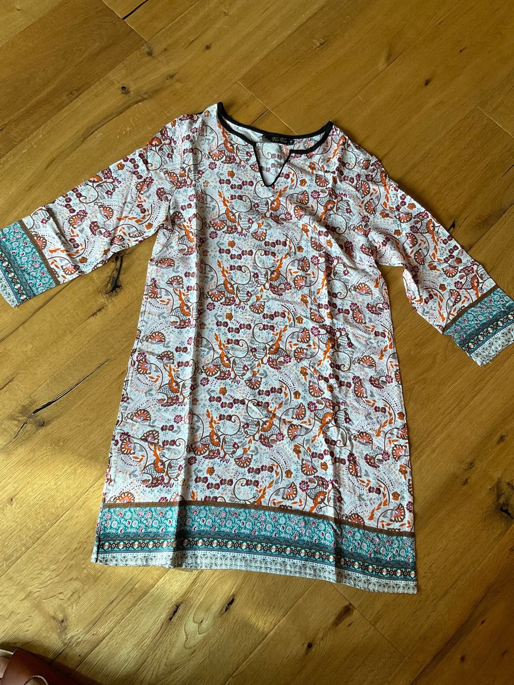 Tuniques: kleid/tunika – Neuf (Voir description) à gurzelen par malu04