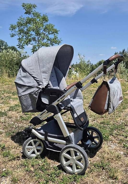 Carrozzine: Kinderwagen mit Babyschale ABC  – Usato da Gockhausen venduto da log_vhm2 2