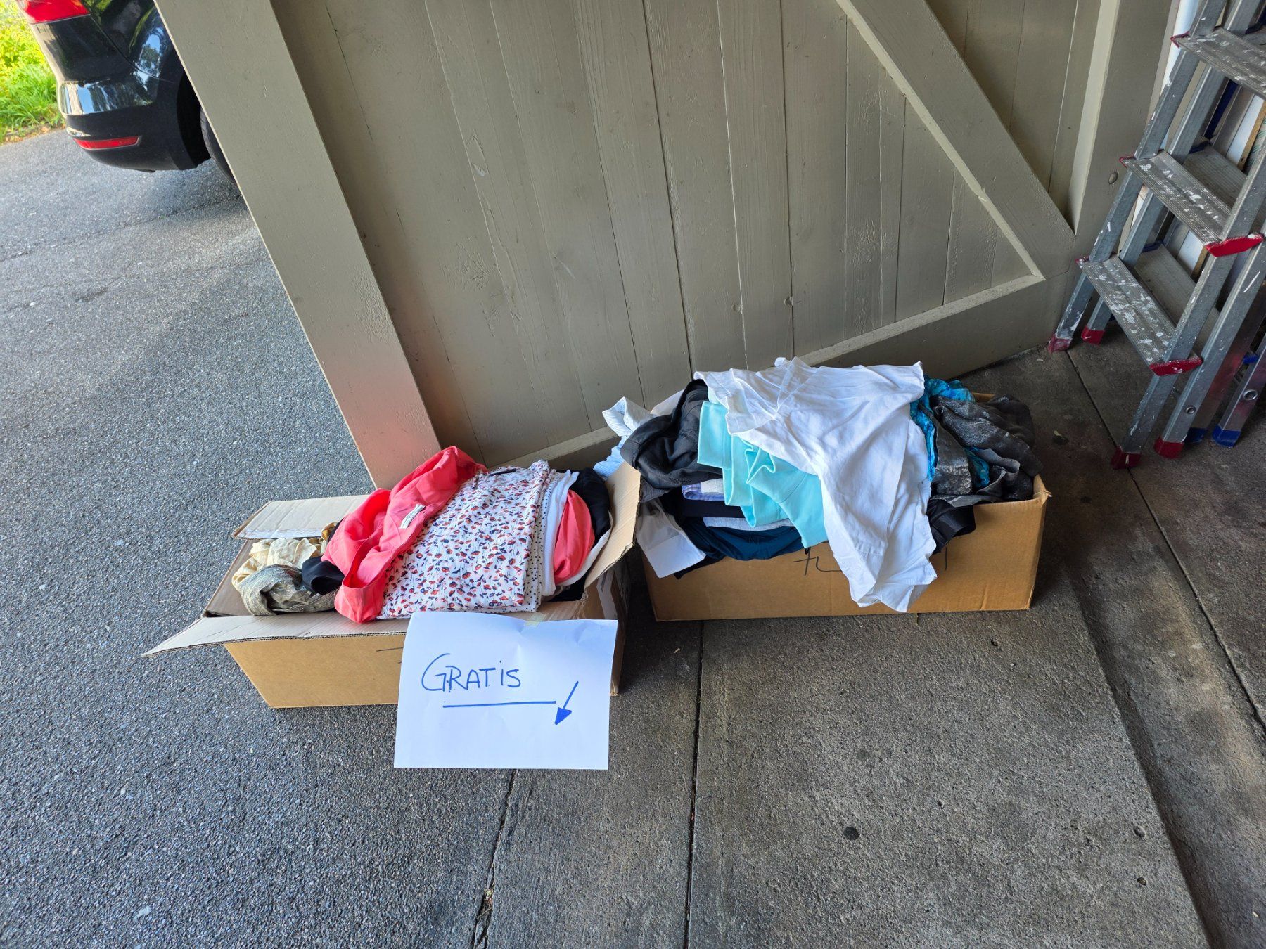 Lots de vêtements: Mädels Flohmarkt (Privat) – D'occasion à Bachenbülach par Dominik-20 7