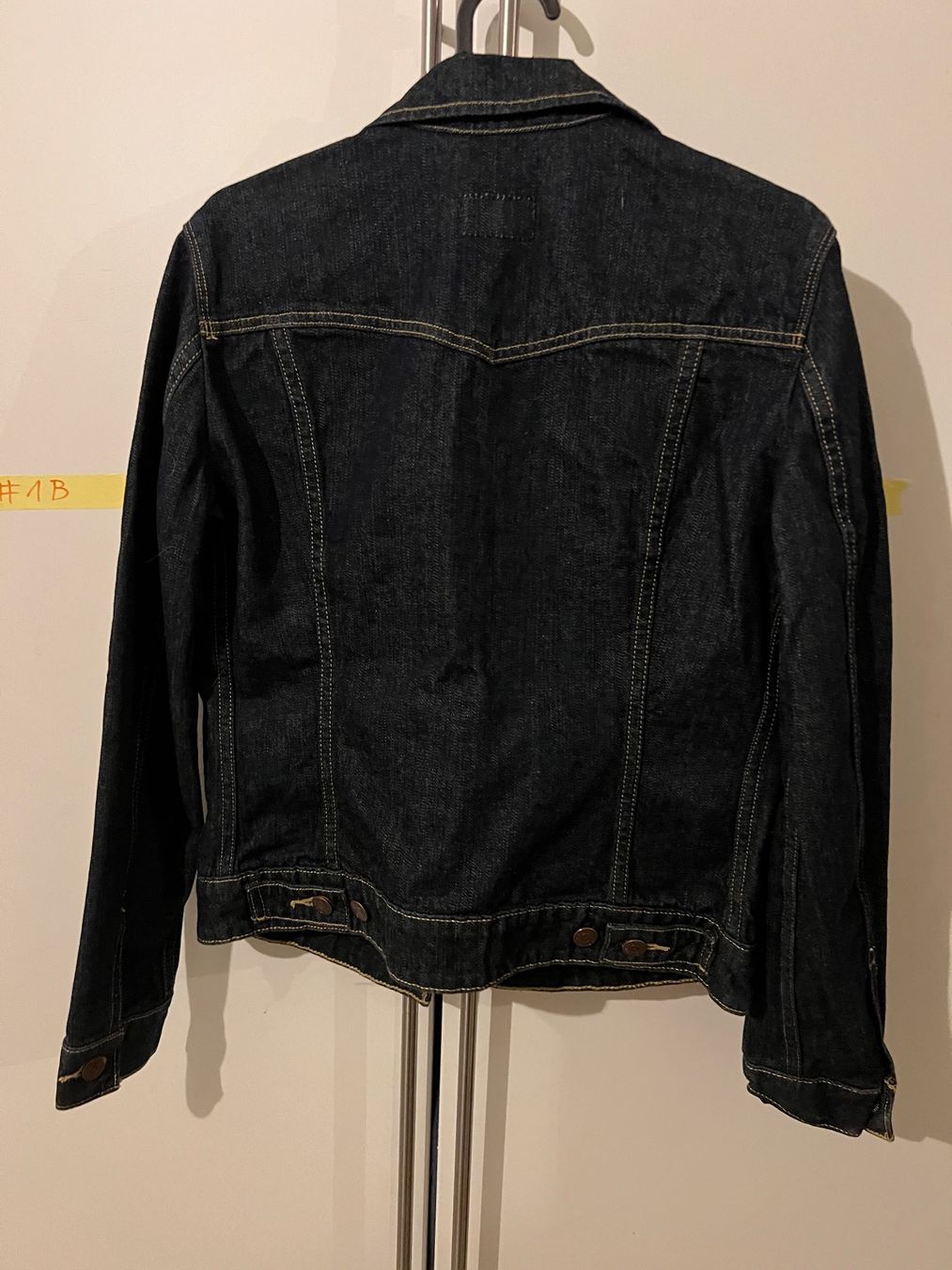 Levi's Giacche: Levi’s Jacket – Usato da Thalwil venduto da and_nb7r 3