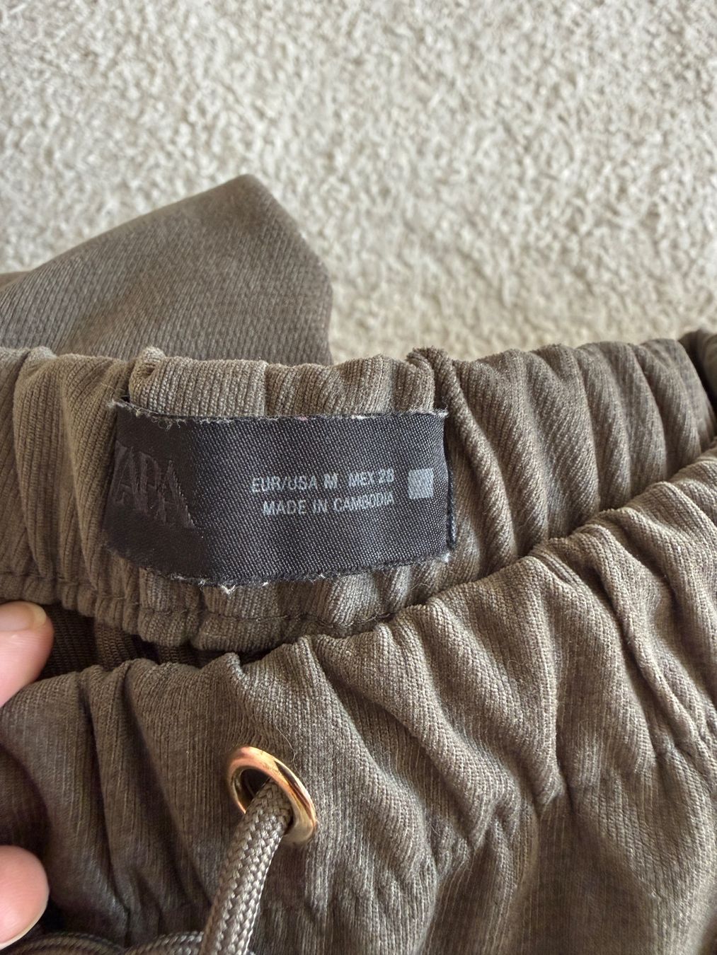 Zara Hosen: Hose Zara – Gebraucht aus Küsnacht ZH von nat_m97w 2