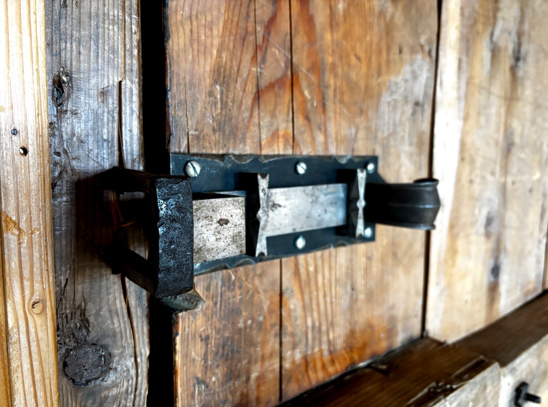 Porte: Brettertüre mit Gratleiste massiv – Usato da Gohl venduto da _N0E_ 2